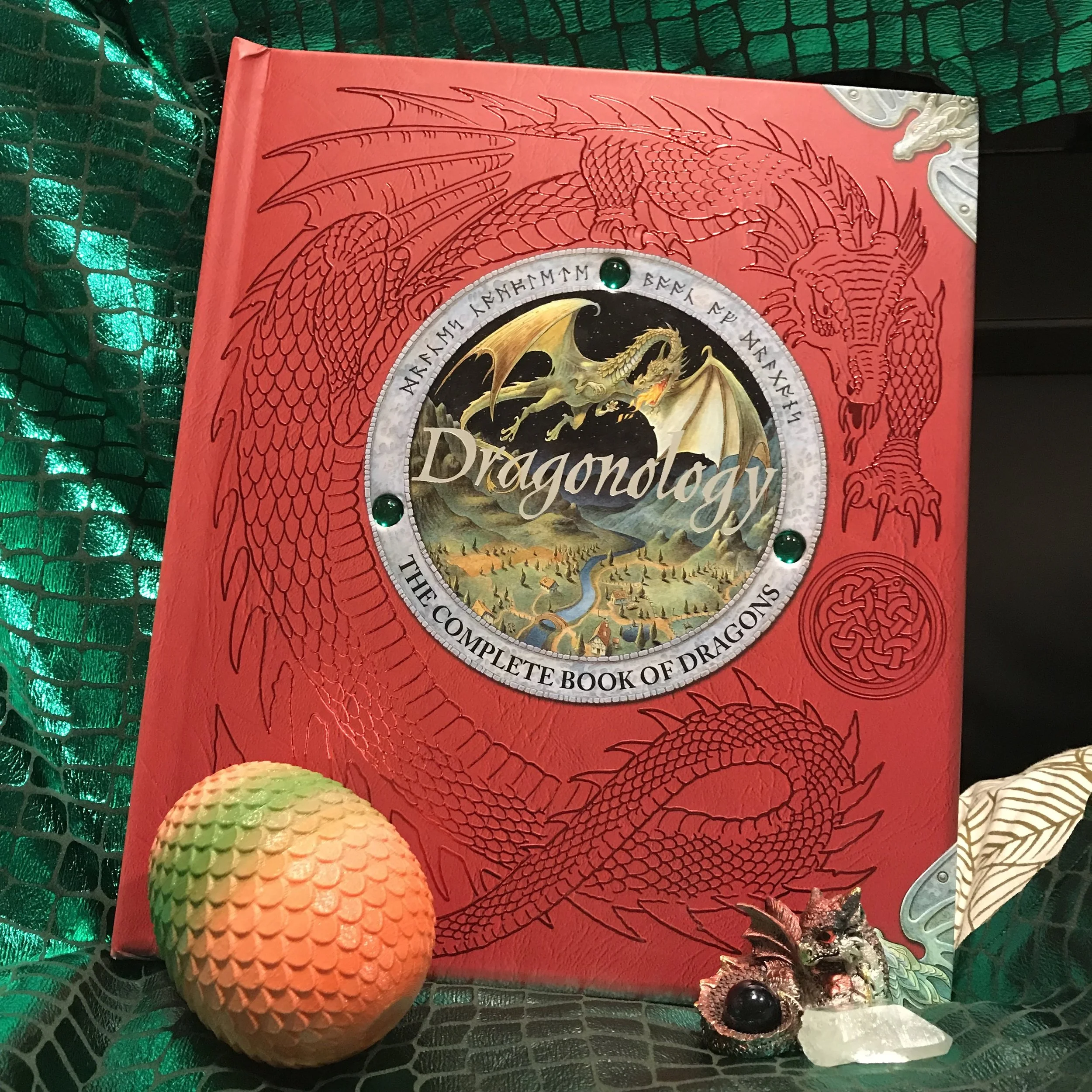 Dr. Ernest Drake's Dragonology preview